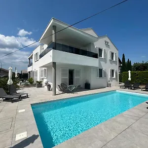 Haus Dalmatia Apartment