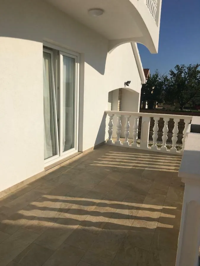 Holiday home Villa Zerava Nin Dracevac Ninski